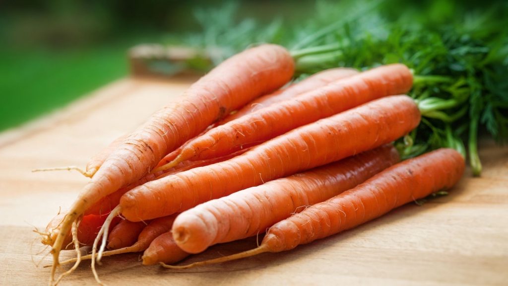 सपने में गाजर देखना मतलब क्या है ? Sapne mein Gajar Dekhna